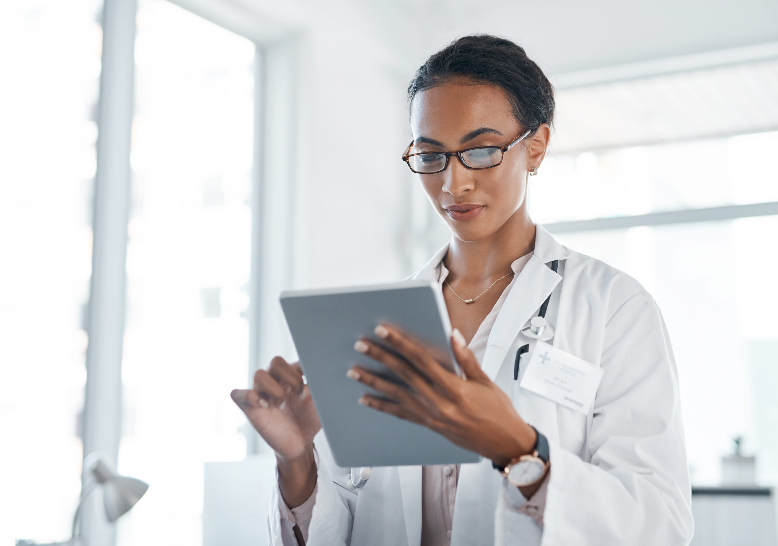 Looking for a secondary income stream? Improve doctors' income with paid medical surveys for physicians and market research in healthcare.
