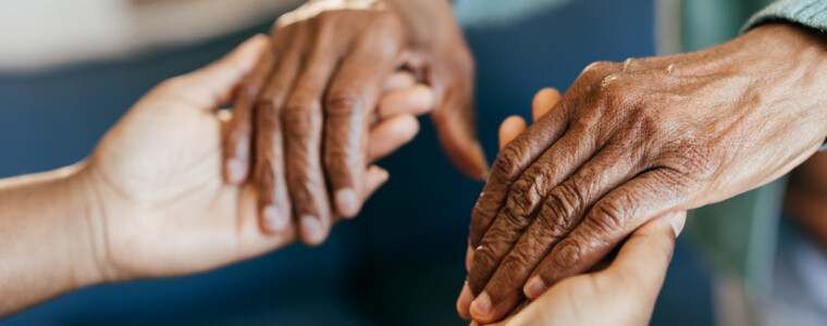 A new study shows that a loss of visual sensitivity can predict dementia up to 12 years before diagnosis. Learn more about dementia and how a visual sensitivity test can assist with early detection.