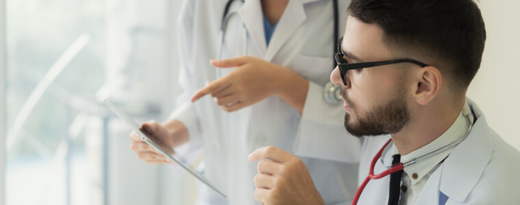Improve managing workload by setting boundaries in healthcare and mastering saying no at work with clear clinical workload boundaries.