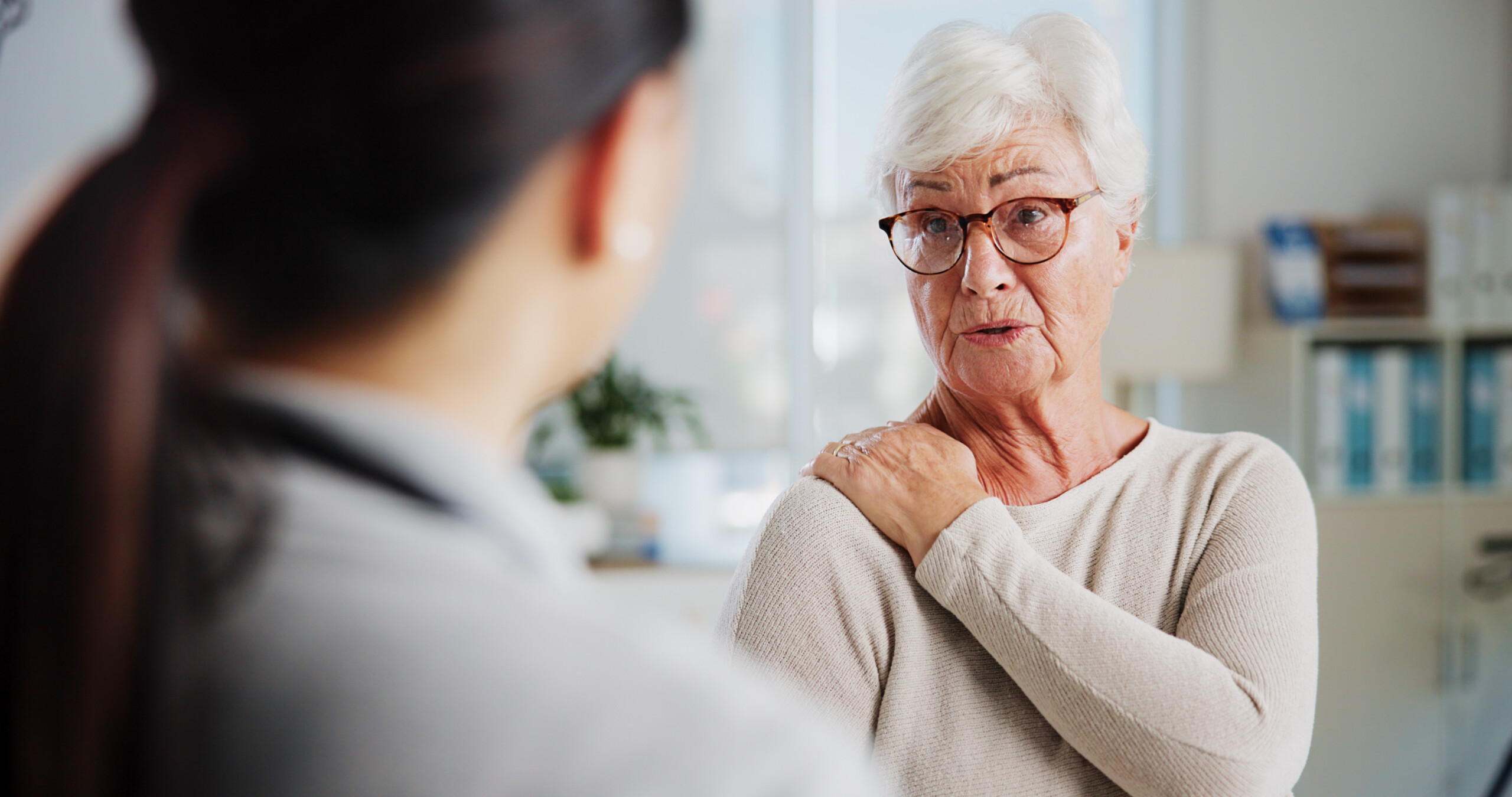 People with Type 2 Diabetes may have higher Fracture Risk despite greater Bone Density, with research suggesting bone loss does not explain the link.