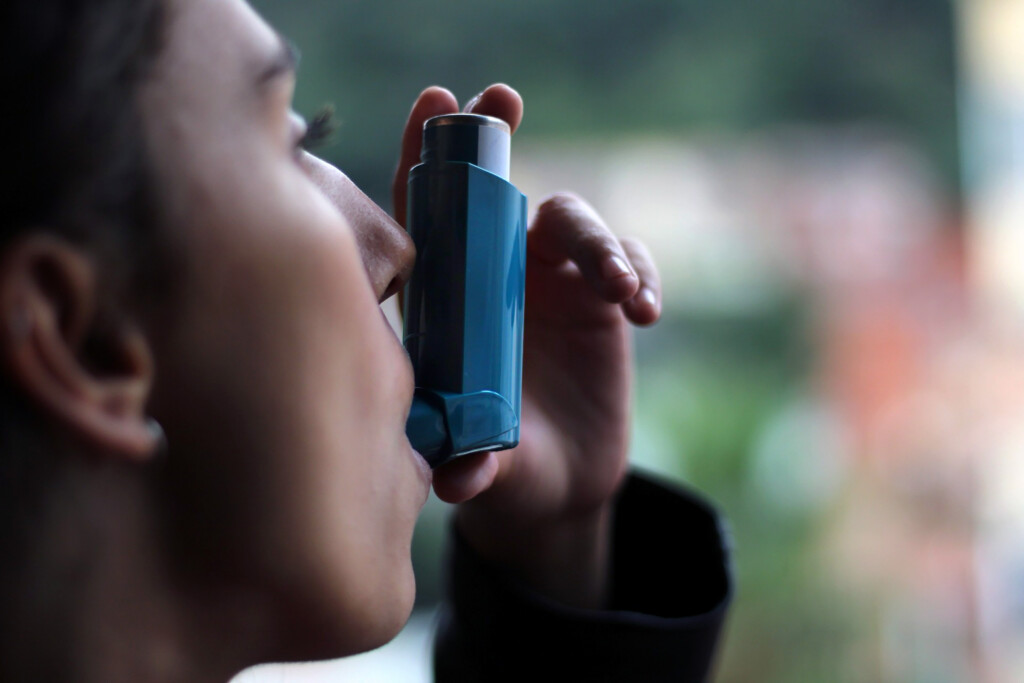 Study finds fatal asthma linked to immune abnormalities beyond the lungs, with changes in lymph nodes tied to pulmonary and gastrointestinal tissue.